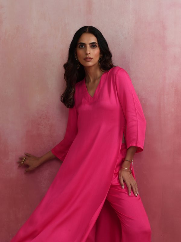 trueBrowns Pink Modal High Slit Kurta Set Sale