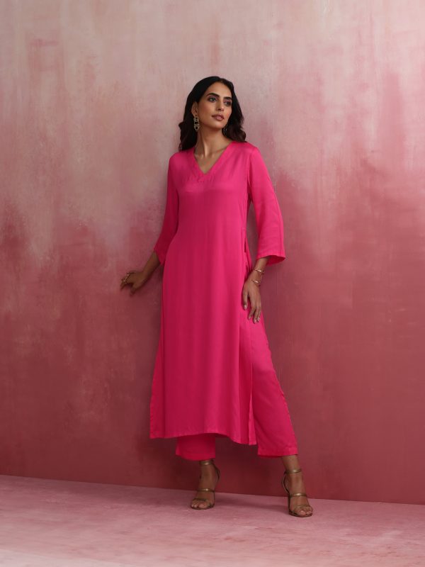 trueBrowns Pink Modal High Slit Kurta Set Sale