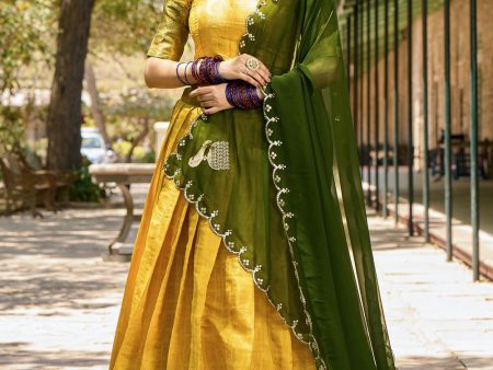 Lorenvalley Mustard Kanjivaram Silk Zari Weaving Lehenga Choli with Dupatta Fashion