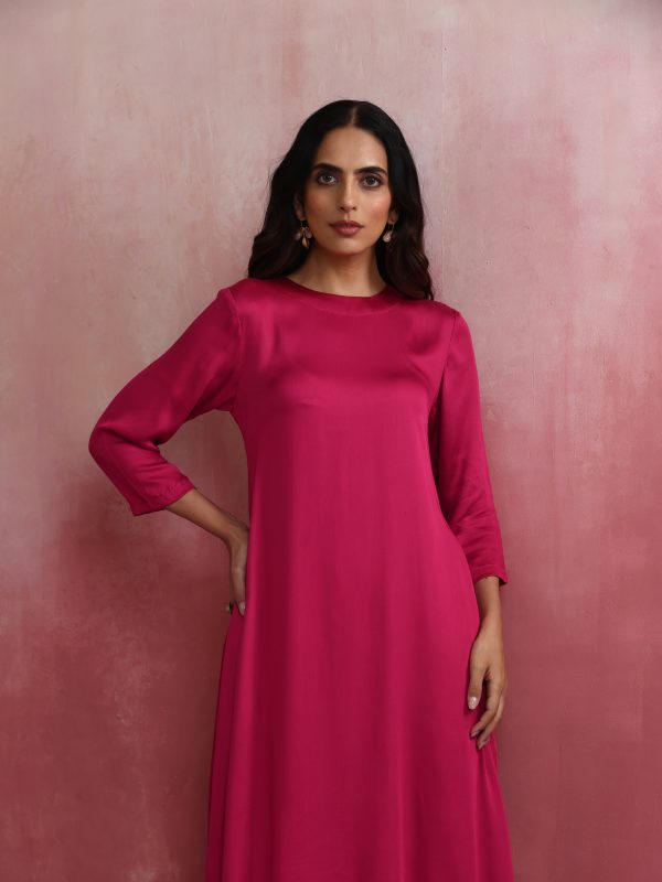 trueBrowns Magenta Highlow Modal Kurta Set Online