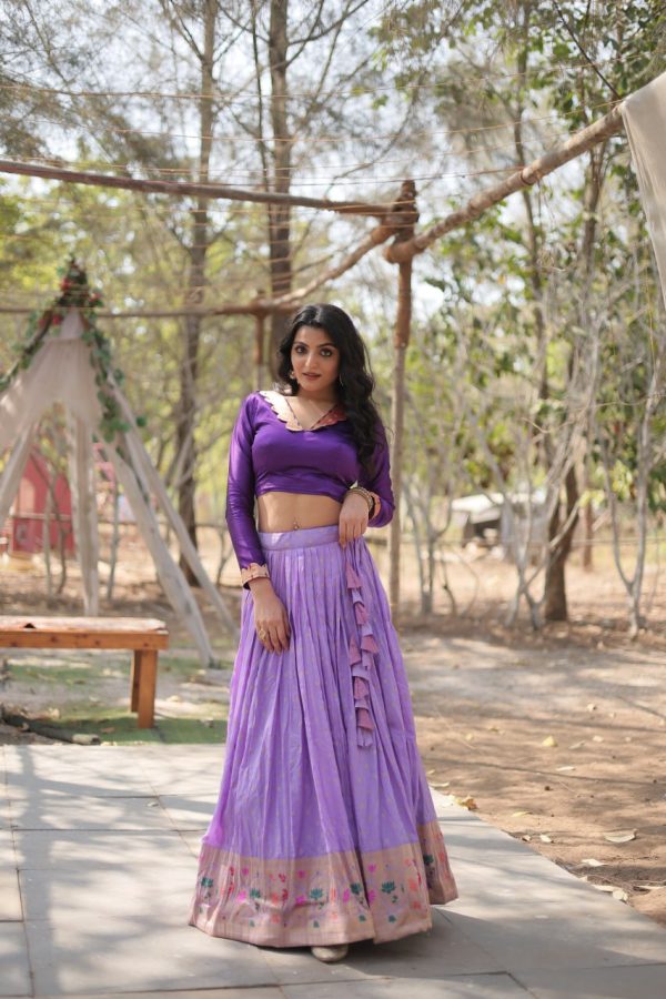 Lorenvalley Lavender Pure Viscose Jacquard with Kalamkari Jari Border Lehenga Choli Supply